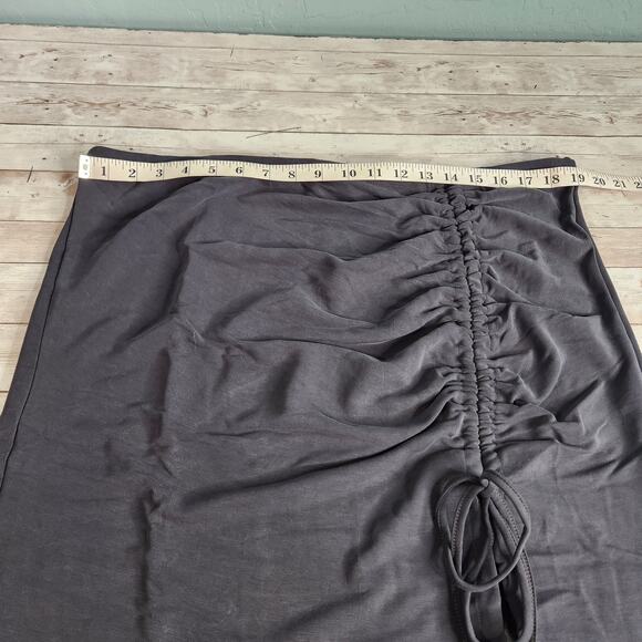 Francesca's Collection Kelly Cinched Side Midi Skirt 3X NWT - Picture 7 of 10